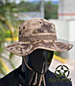 SOMBREROS