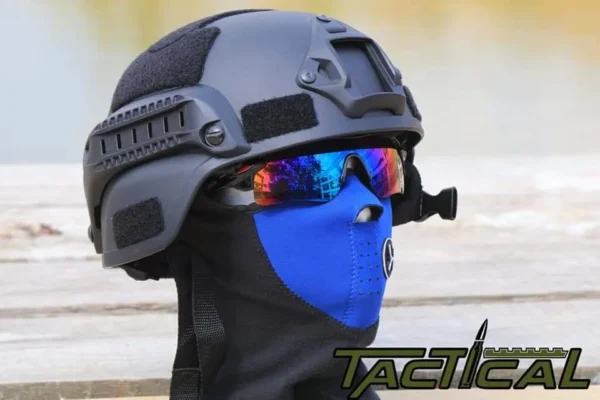 CASCO TACTICO