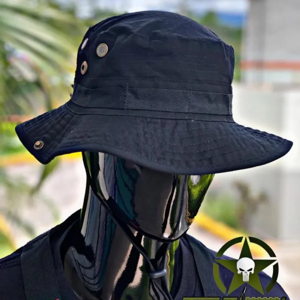 SOMBREROS
