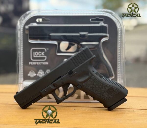 Pistola de aire comprimido Umarex GLOCK G17 Gen 3 de tamaño completo con retroceso de CO2 (calibre .177)