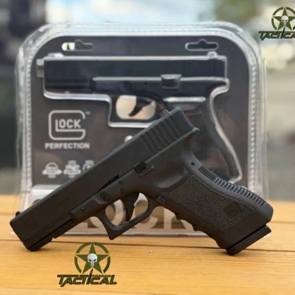 Pistola de aire comprimido Umarex GLOCK G17 Gen 3 de tamaño completo con retroceso de CO2 (calibre .177)