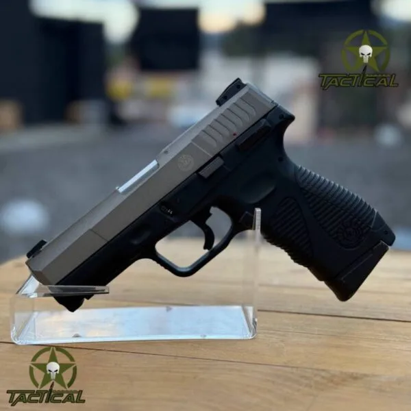 Pistola de airsoft Taurus G2 CO2 Blowback con licencia 24/7 de KWC / Cybergun