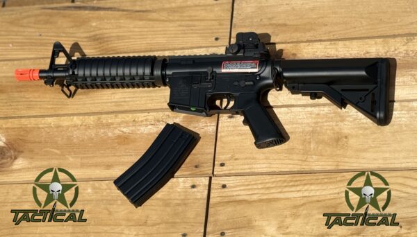 Colt M4 CQB-R SOPMOD Airsoft AEG con licencia y caja de engranajes metálica
