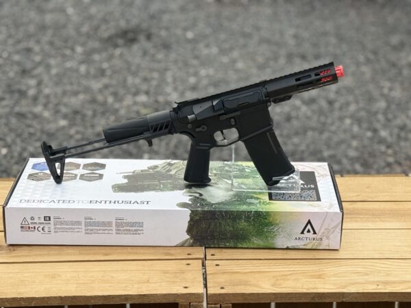 Rifle Airsoft Arcturus Karambit Lite Mod1 PDW AEG con riel M-LOK y MOSFET FE