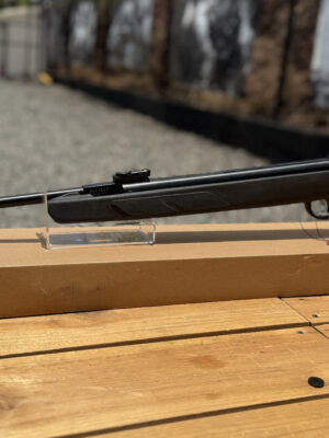 Rifle de copas monotiro de cañón abatible multicalibre Salix Arms AY-03 con culata sintética