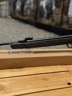 Rifle de copas monotiro de cañón abatible multicalibre Salix Arms AY-03 con culata sintética